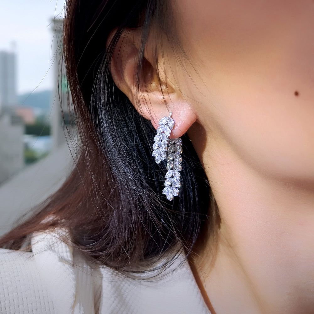 Creative Marquise Cut CZ Cluster Leaf Earrings – Long Fringed Bridal Dangle Drop Earrings for Women’s Wedding Jewelry