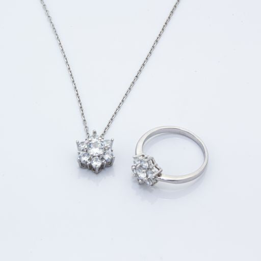 925 Sterling Silver Set - Flower Ring and Necklace