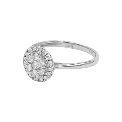 18k White Gold Diamond Engagement Ring - 0.50Ct.