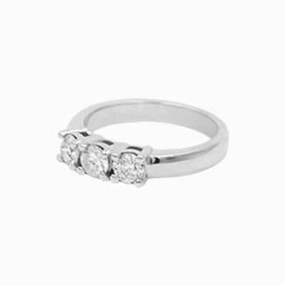 14K White Gold Diamond Anniversary Ring - 0.75Ct
