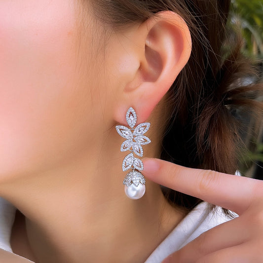 Bling Iced Out CZ Large Hoop Earrings – Round Cubic Zirconia Luxury Bridal & Party Jewelry for Women (Copy)