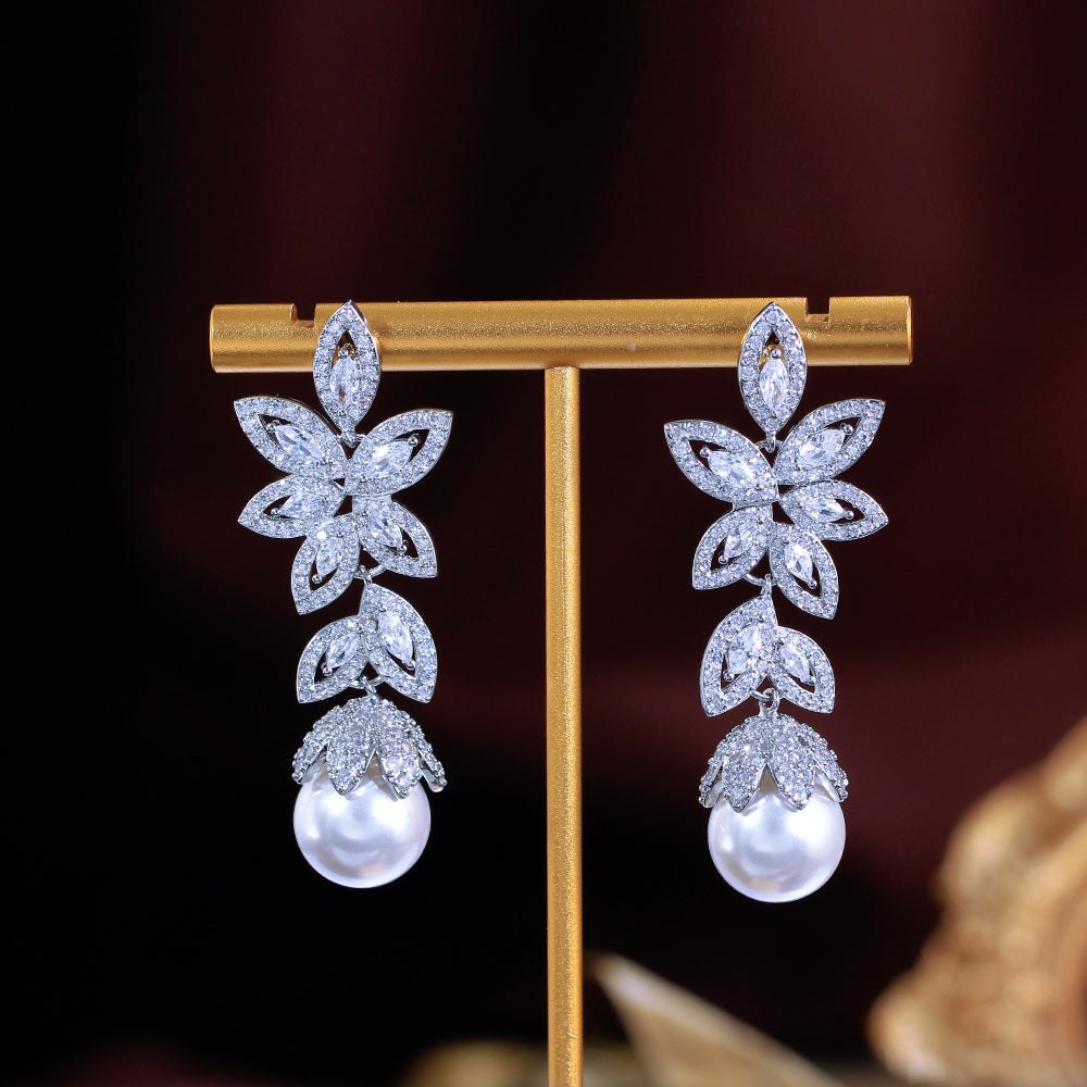 Bling Iced Out CZ Large Hoop Earrings – Round Cubic Zirconia Luxury Bridal & Party Jewelry for Women (Copy)