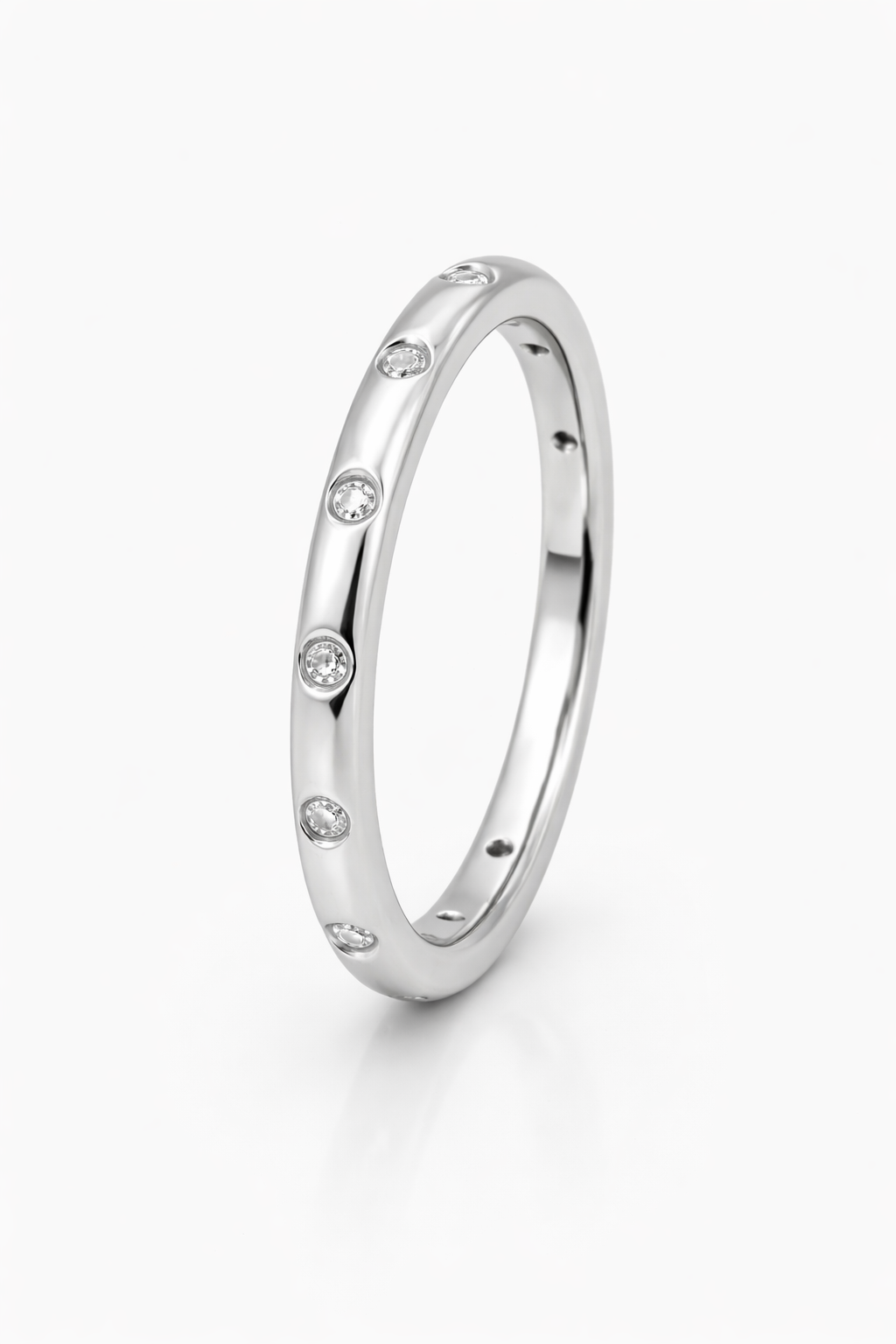 Band Dasmash prej ari të bardhë 14K - 0,25Kt