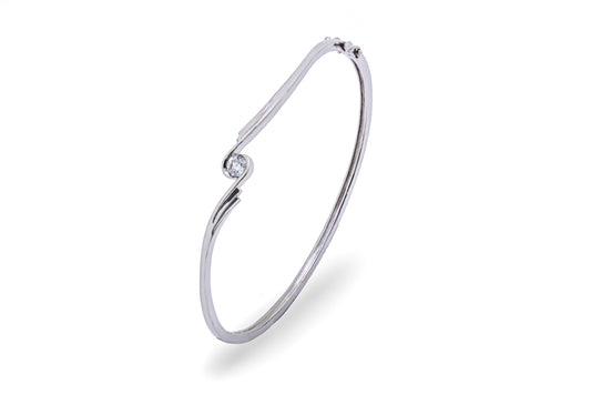 18K White Gold Diamond Bangle - 0.25Ct
