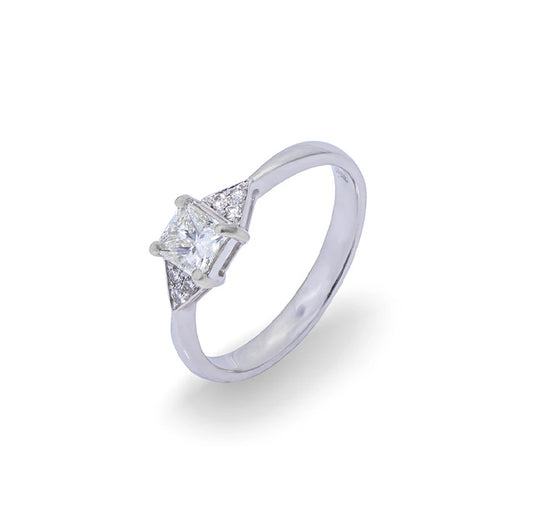 14K White Gold Diamond Engagement Ring - 0.61CT