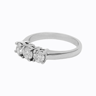 14K White Gold Diamond Anniversary Ring - 0.95Ct